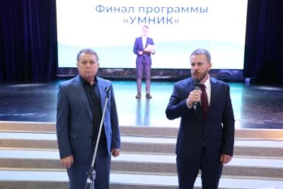 На Ставрополье депутаты поздравили финалистов всероссийского конкурса «Умник»