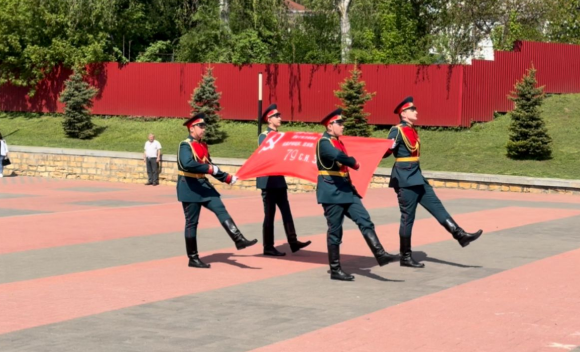 В Михайловске состоялся торжественный марш-парад «Правнуки Победы»
