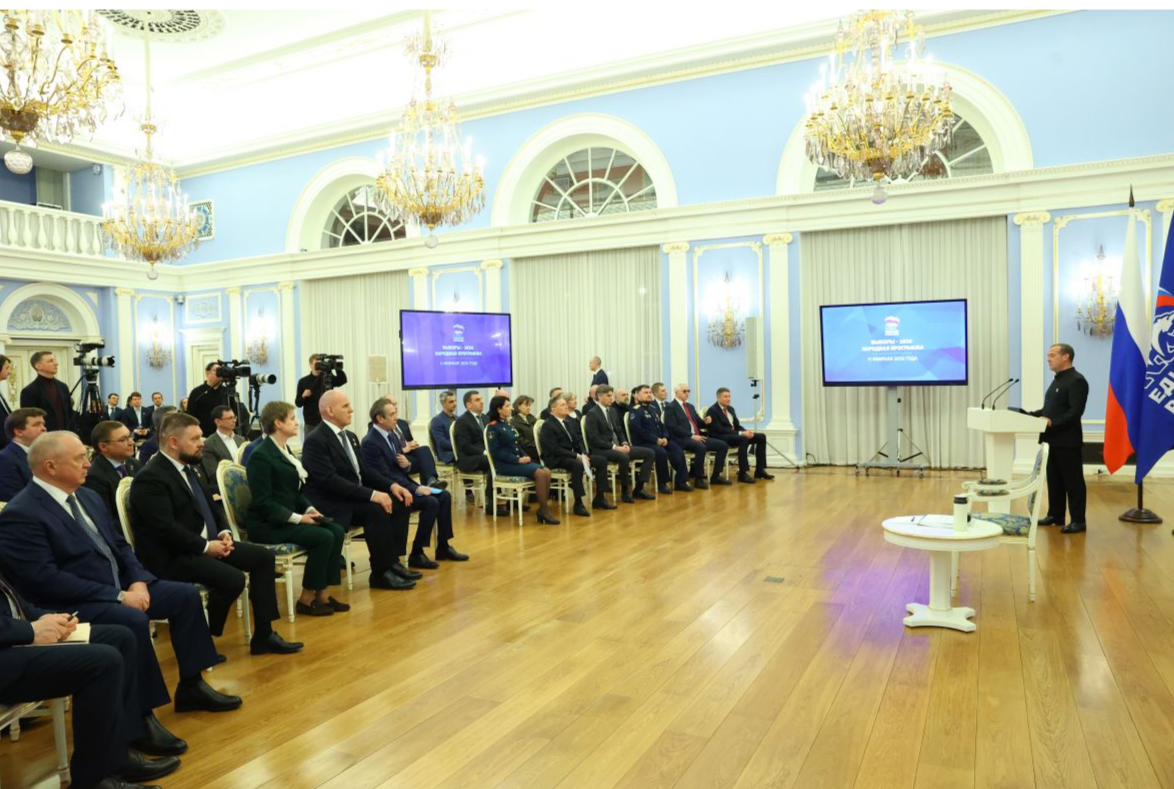 К работе над новой народной программой «Единой России» приглашены Герои РФ и участники СВО