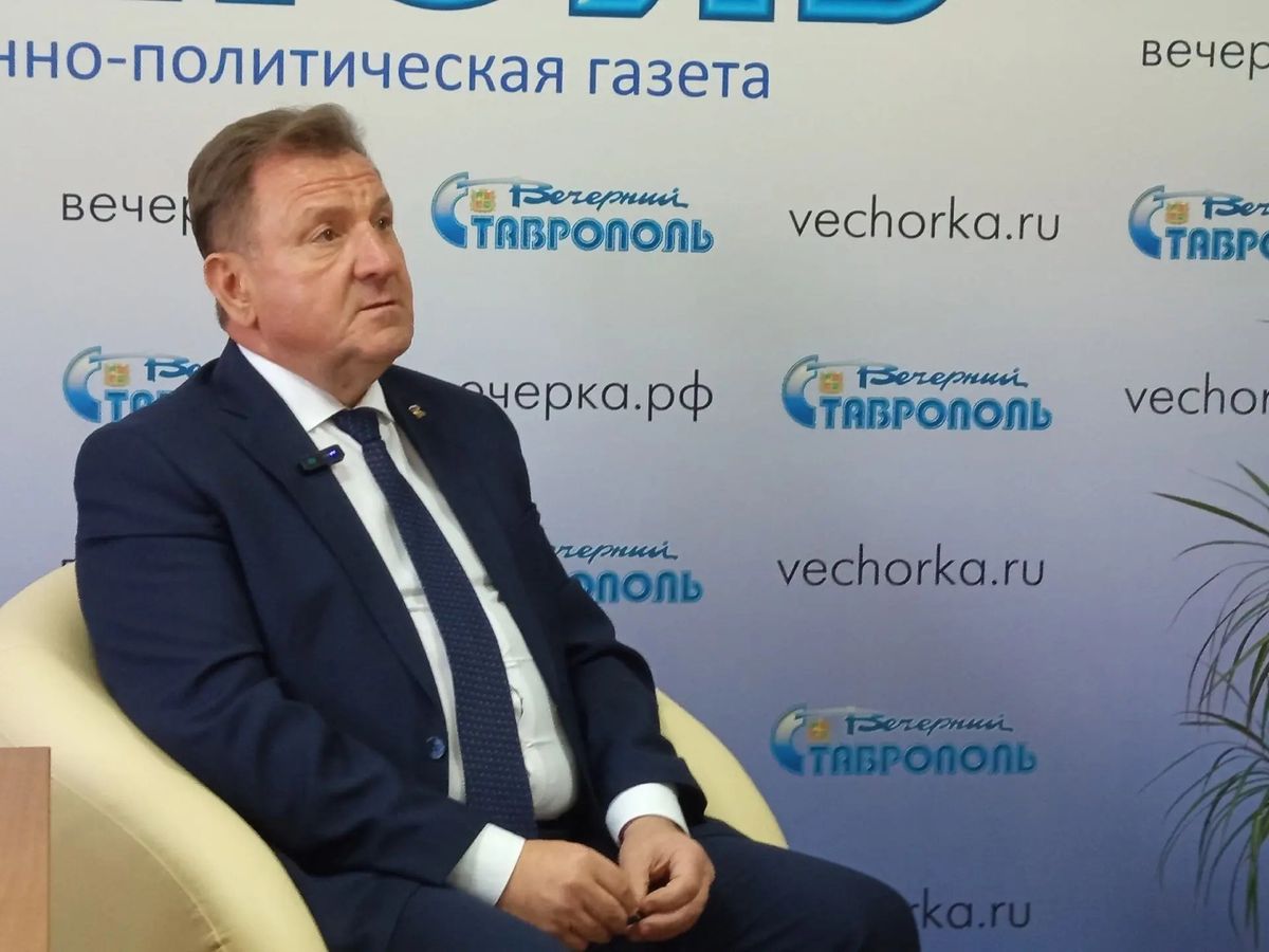 Глава Ставрополя Иван Ульянченко ответил на вопросы жителей в ходе прямой линии