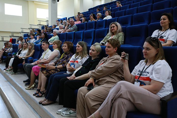 СКФУ принял Межрегиональный слет многодетных родителей