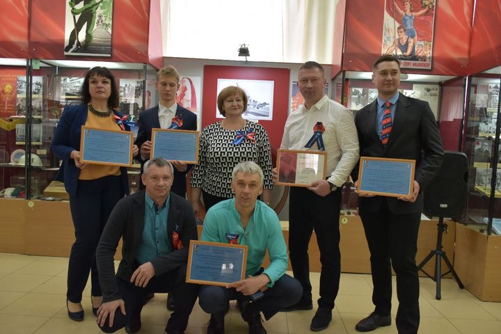 Современные герои живут среди нас