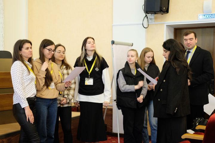 В Ставрополе прошло третье занятие в «Школе молодого профсоюзного лидера»