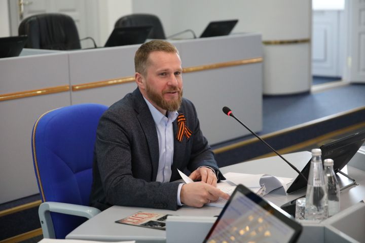 На Ставрополье депутаты высоко оценили поддержку молодежных инициатив