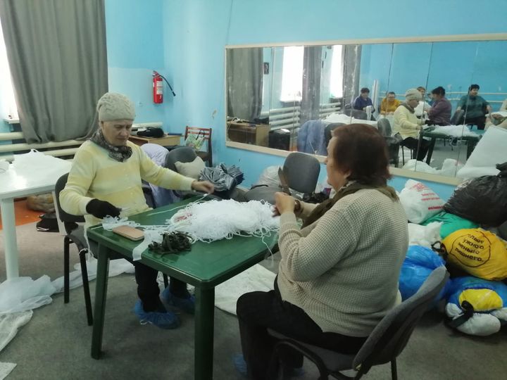 К помощи бойцам на передовой подключается все больше жителей Грачевского округа