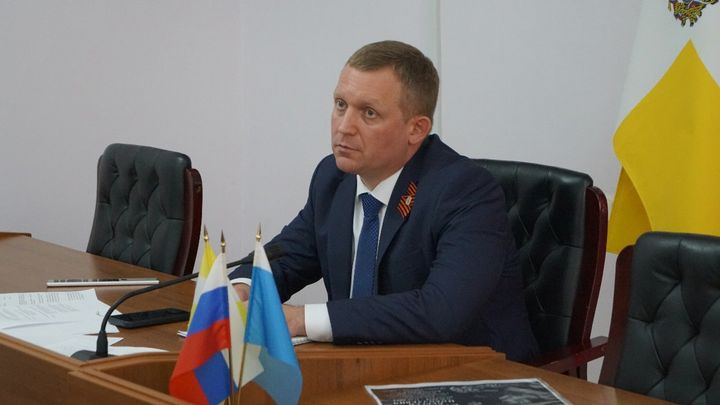 В Грачевском округе на 9 из 11 дорожных объектах уже работает техника