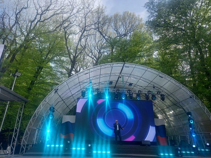 Новый концертный сезон Театра эстрады открылся в парке Победы Ставрополя