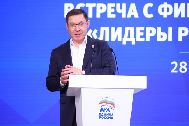 Владимир Якушев провел встречу с финалистами конкурса «Лидеры России. Политика»
