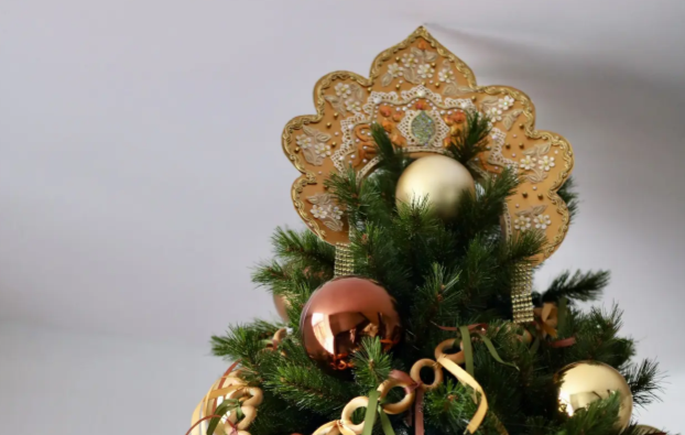 В Ставропольской психиатрической больнице елки нарядили баранками и кокошниками