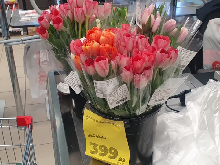 8 марта в Ставрополе тюльпаны покупали в основном женщины