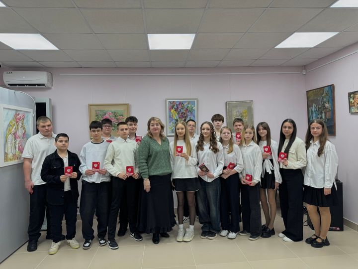 В Михайловске провели торжественную акцию «Мы — граждане России»